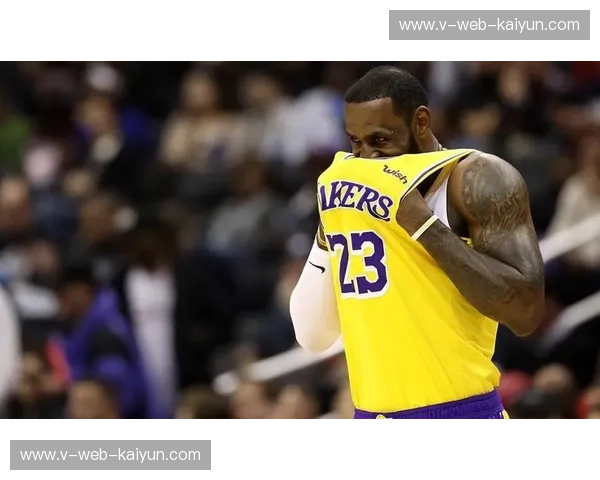 巅峰对决，荣耀之战：2014总决赛，不仅仅是勒布朗与韦德的告别，更是骑士涅槃的序曲